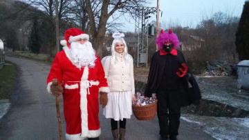 Mikuláš, anjel a čert - 4.12.2016 Mikuláš, anjel a čert - 4.12.2016