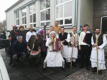 fašiangový sprievod fašiangový sprievod